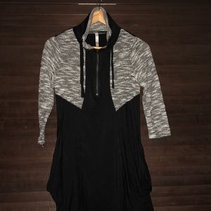 Kensie slouchy dress with tweed sleeves